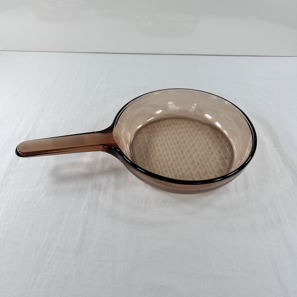 Corning Ware Vision 7" Amber Frying Pan Skillet No Lid Waffle Bottom France